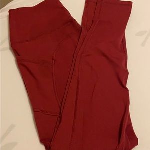 Buff bunny maroon leggings